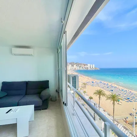 Torre Coblanca Frontline Apartment *